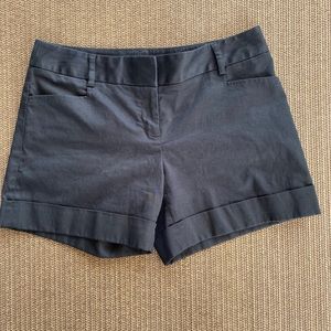 Express Women’s Size 2 Black Buckle Zip Shorts